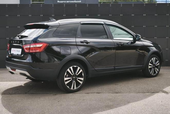 Lada (ВАЗ) Vesta I с пробегом 2021 года, цена 1 365 000 рублей, 74292 км, универсал, Автокод Объявления