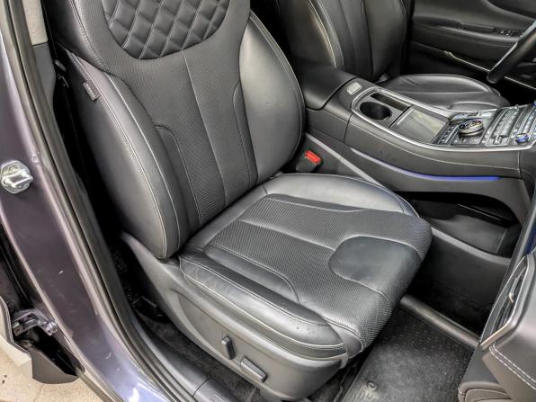 Hyundai Santa Fe IV Рестайлинг с пробегом 2022 года, цена 4 400 000 рублей, 41762 км, внедорожник, Автокод Объявления