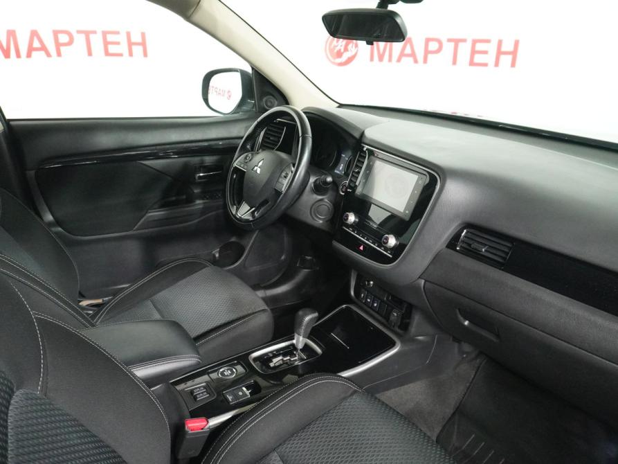 Mitsubishi Outlander III Рестайлинг 3 Вологда  - изображение 10