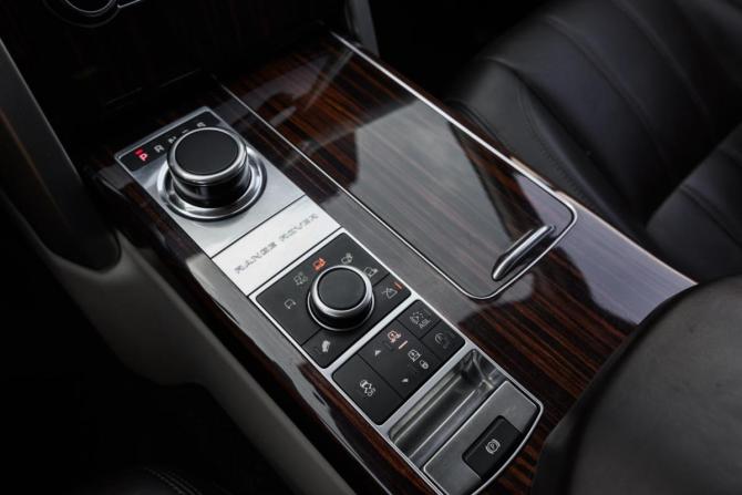 Land Rover Range Rover IV с пробегом 2016 года, цена 3 029 000 рублей, 343133 км, внедорожник, Автокод Объявления