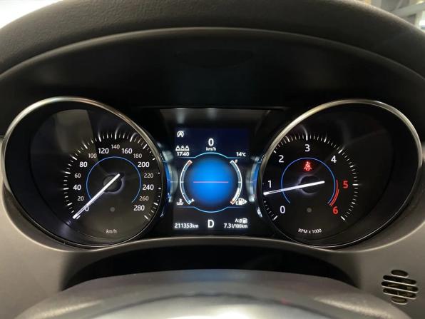 Jaguar F-Pace I с пробегом 2019 года, цена 2 059 000 рублей, 211353 км, внедорожник, Автокод Объявления
