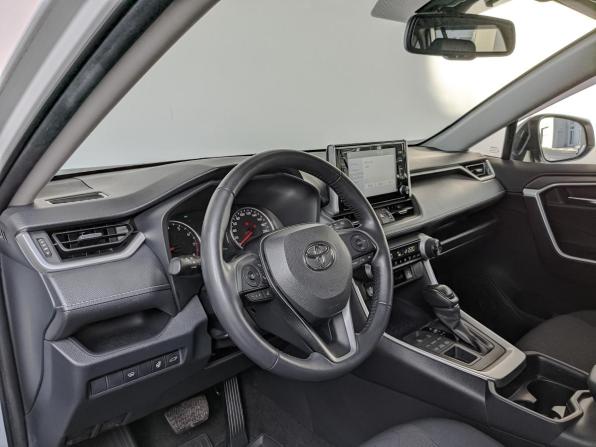 Toyota RAV4 V (XA50) с пробегом 2021 года, цена 3 475 000 рублей, 56171 км, внедорожник, Автокод Объявления