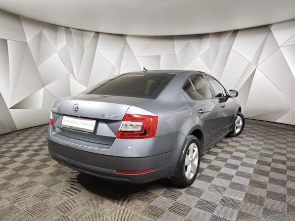 Skoda Octavia III (A7) Рестайлинг с пробегом 2018 года, цена 1 497 000 рублей, 134477 км, лифтбек, Автокод Объявления