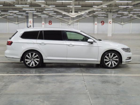 Volkswagen Passat B8 с пробегом 2018 года, цена 1 819 000 рублей, 198801 км, универсал, Автокод Объявления