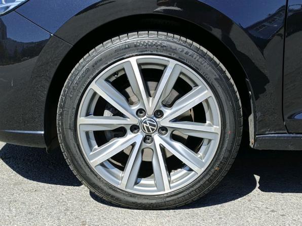Volkswagen Polo VI с пробегом 2022 года, цена 1 845 000 рублей, 66801 км, лифтбек, Автокод Объявления