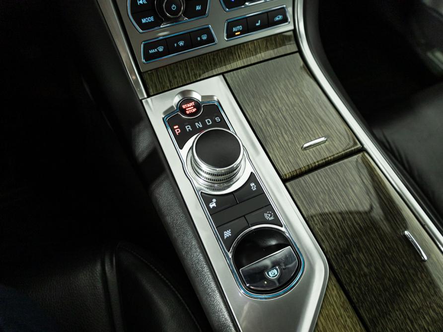Jaguar XF I Рестайлинг Санкт-Петербург  - изображение 19