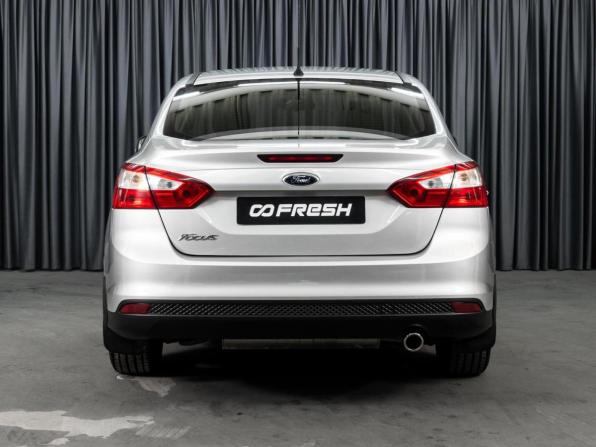 Ford Focus III с пробегом 2013 года, цена 1 060 000 рублей, 86375 км, седан, Автокод Объявления