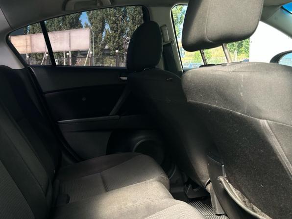 Mazda 3 II (BL) Рестайлинг с пробегом 2012 года, цена 690 000 рублей, 248431 км, седан, Автокод Объявления