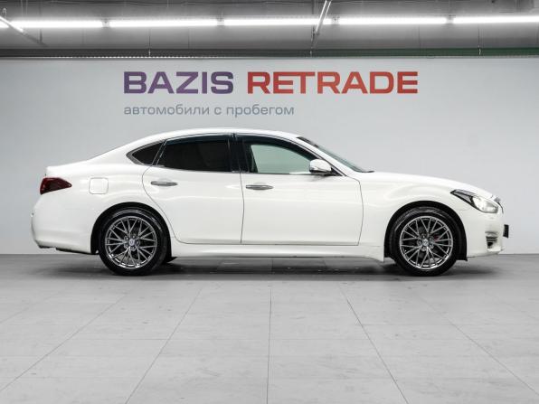 Infiniti Q70 I Рестайлинг с пробегом 2015 года, цена 2 150 000 рублей, 155271 км, седан, Автокод Объявления
