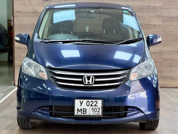 Honda Freed I с пробегом 2010 года, цена 1 220 000 рублей, 212000 км, компактвэн, Автокод Объявления
