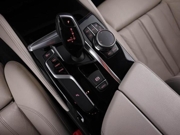 BMW 5 серии VII (G30/G31/G38) с пробегом 2018 года, цена 2 957 055 рублей, 165611 км, универсал, Автокод Объявления