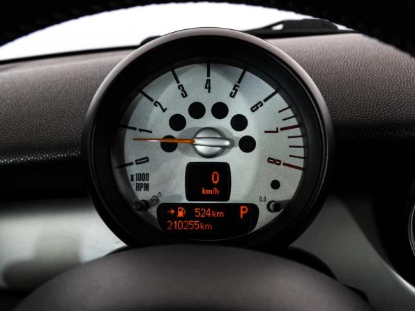 Mini Hatch II (R56) Рестайлинг с пробегом 2011 года, цена 849 000 рублей, 210254 км, хэтчбек, Автокод Объявления