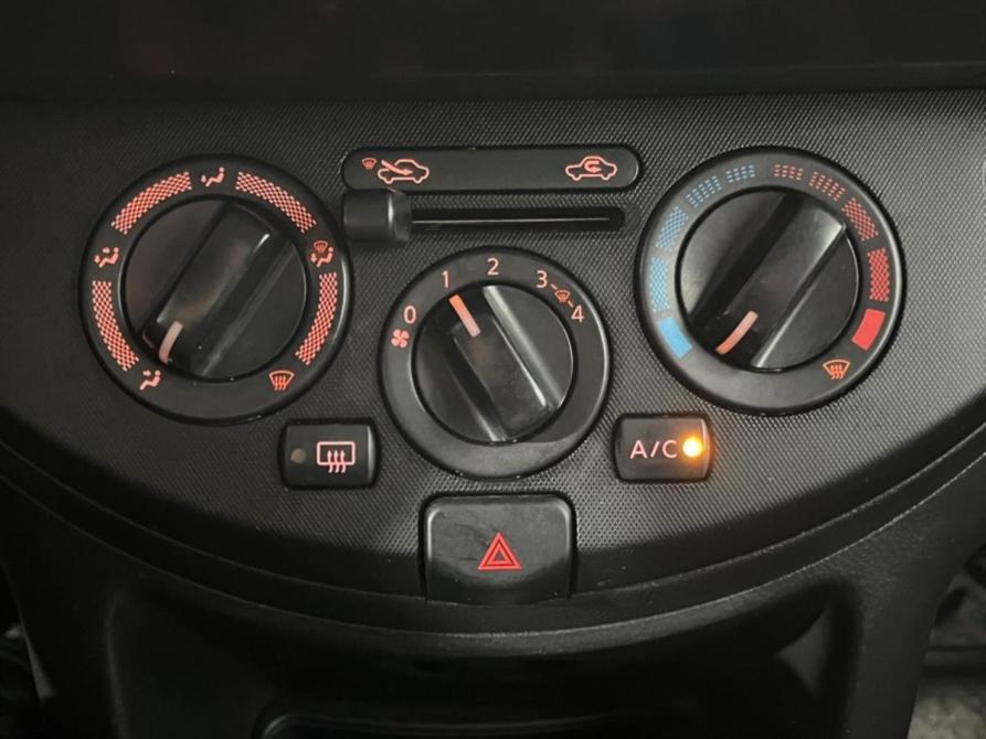 Nissan Note I Рестайлинг Курск  - изображение 12