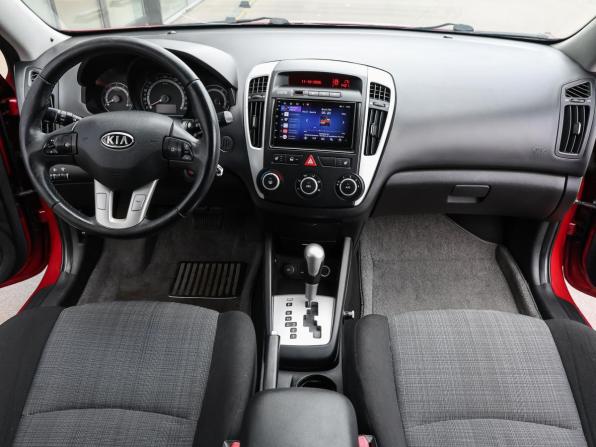 Kia Ceed II с пробегом 2012 года, цена 998 000 рублей, 158456 км, универсал, Автокод Объявления