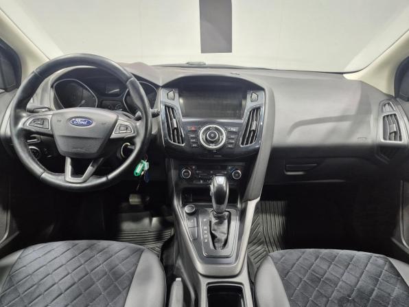 Ford Focus III Рестайлинг с пробегом 2018 года, цена 1 040 000 рублей, 160000 км, хэтчбек, Автокод Объявления
