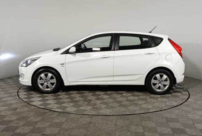 Hyundai Solaris I с пробегом 2014 года, цена 899 000 рублей, 174582 км, хэтчбек, Автокод Объявления
