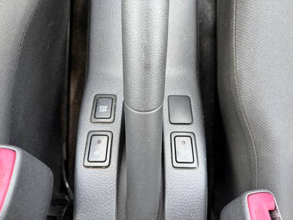 Suzuki SX4 I (Classic) Рестайлинг с пробегом 2013 года, цена 650 000 рублей, 212000 км, хэтчбек, Автокод Объявления