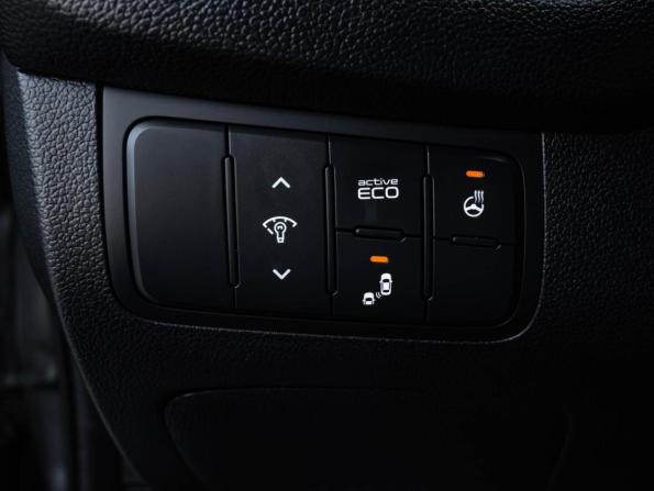 Kia Ceed II Рестайлинг с пробегом 2016 года, цена 1 521 200 рублей, 101586 км, универсал, Автокод Объявления