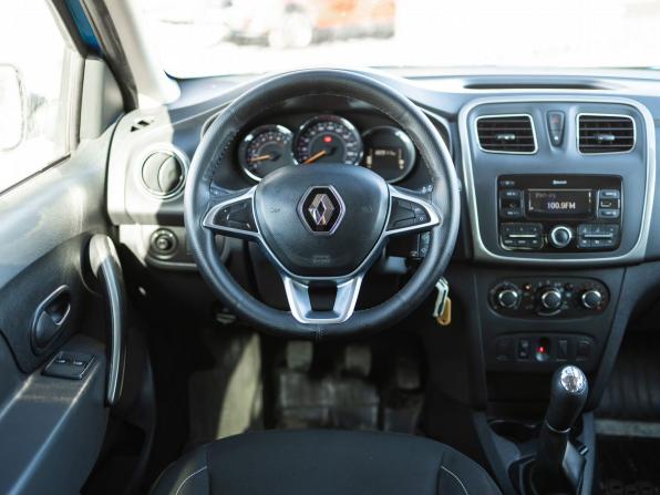 Renault Sandero II Рестайлинг с пробегом 2019 года, цена 1 199 000 рублей, 80920 км, хэтчбек, Автокод Объявления