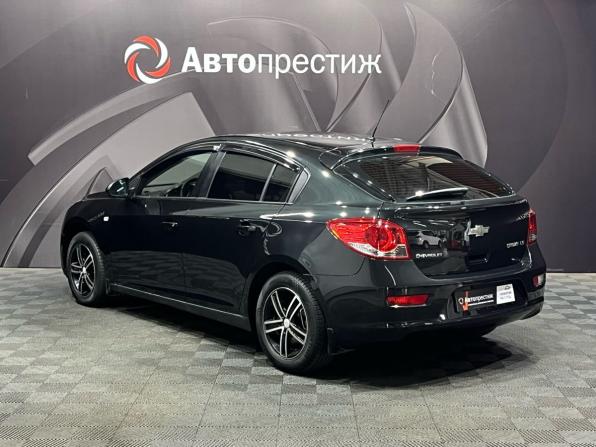 Chevrolet Cruze I Рестайлинг с пробегом 2012 года, цена 750 000 рублей, 184523 км, хэтчбек, Автокод Объявления