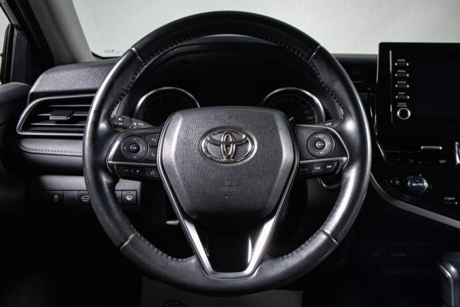 Toyota Camry VIII (XV70) Рестайлинг с пробегом 2021 года, цена 2 599 000 рублей, 182721 км, седан, Автокод Объявления