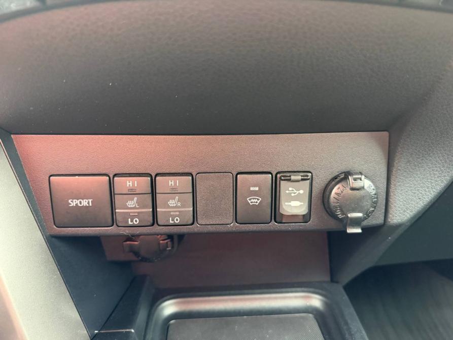 Toyota RAV4 IV (XA40) Рестайлинг Санкт-Петербург  - изображение 15