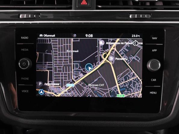 Volkswagen Tiguan II Рестайлинг с пробегом 2021 года, цена 2 649 000 рублей, 109878 км, внедорожник, Автокод Объявления