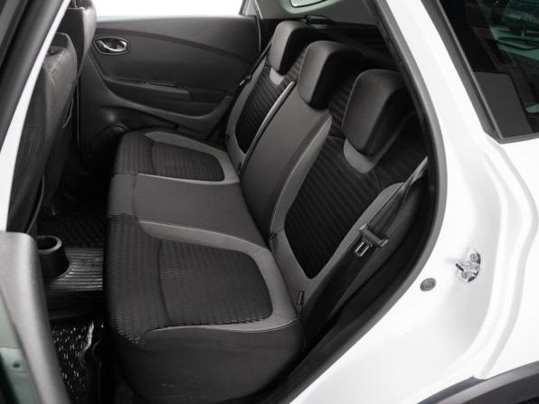 Renault Kaptur I с пробегом 2016 года, цена 1 379 000 рублей, 77149 км, внедорожник, Автокод Объявления
