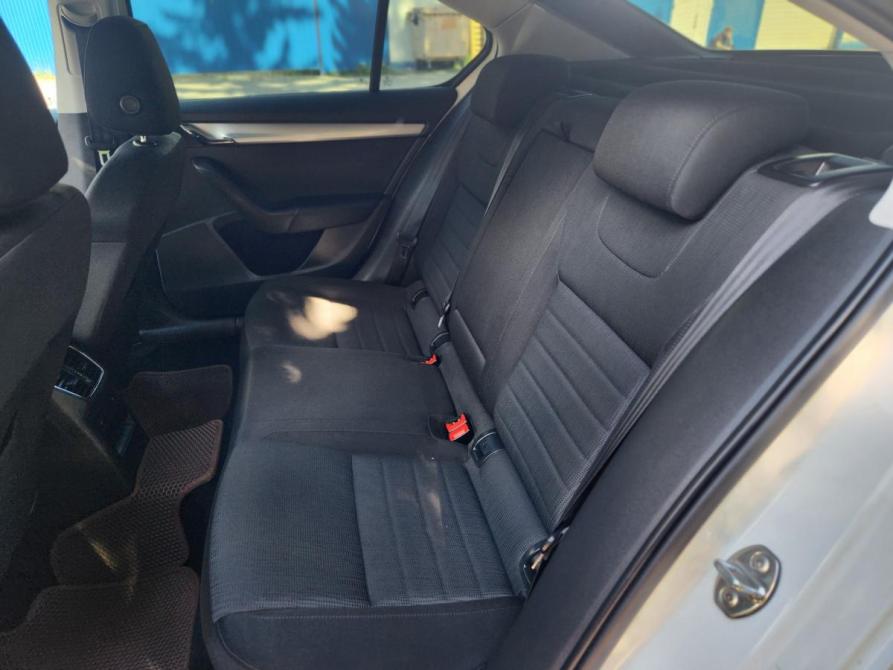 Skoda Octavia III (A7) Великий Новгород  - изображение 27
