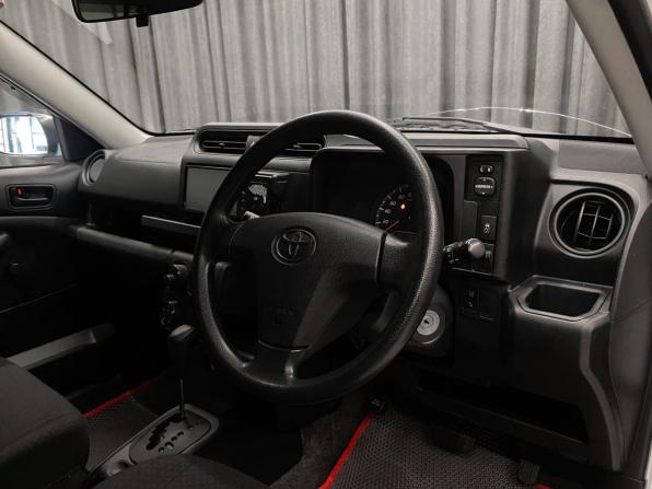 Toyota Probox I Рестайлинг с пробегом 2018 года, цена 969 000 рублей, 123000 км, универсал, Автокод Объявления