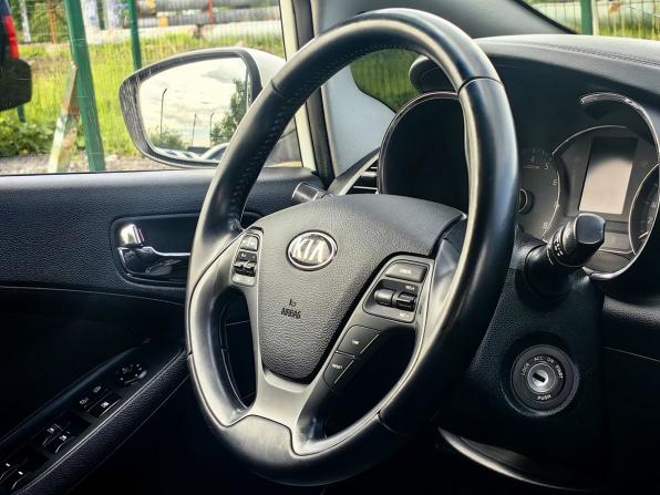 Kia Cerato III с пробегом 2013 года, цена 1 015 900 рублей, 122000 км, седан, Автокод Объявления