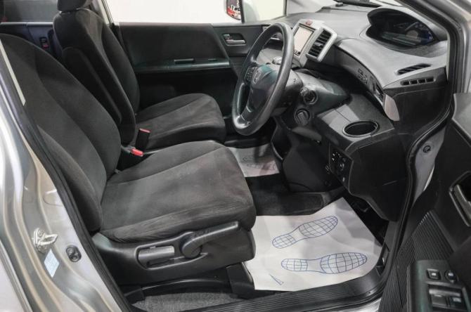 Honda Freed I Рестайлинг 2 с пробегом 2015 года, цена 1 099 000 рублей, 148000 км, компактвэн, Автокод Объявления