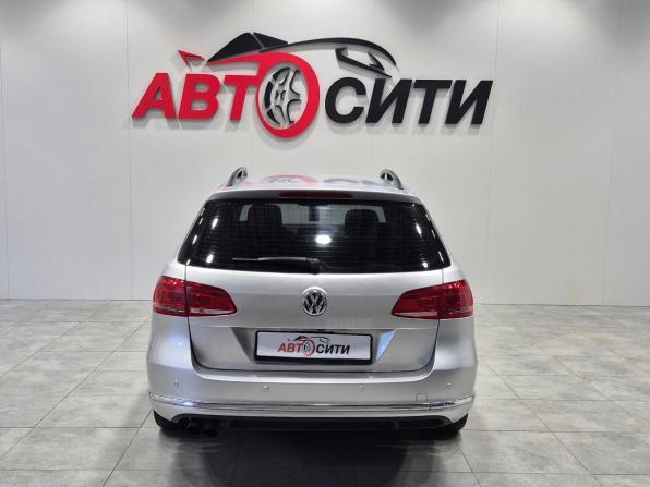 Volkswagen Passat B7 с пробегом 2011 года, цена 900 000 рублей, 120000 км, универсал, Автокод Объявления