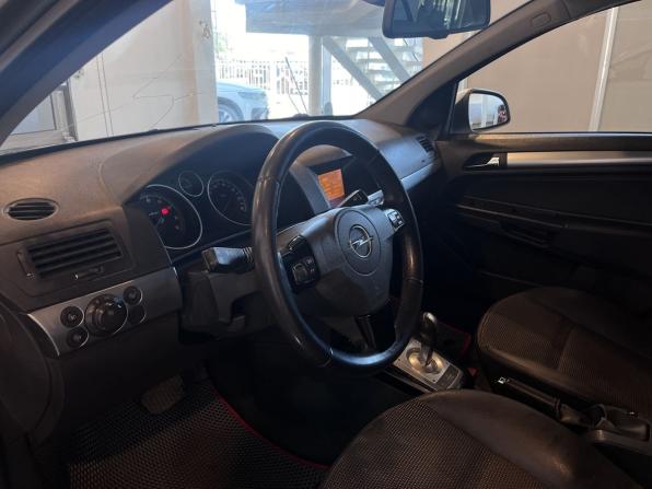Opel Astra H Рестайлинг с пробегом 2010 года, цена 432 000 рублей, 281700 км, хэтчбек, Автокод Объявления