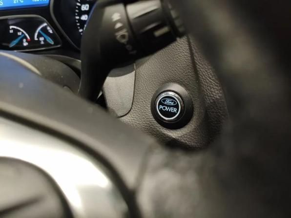Ford Focus III с пробегом 2012 года, цена 669 000 рублей, 125500 км, хэтчбек, Автокод Объявления