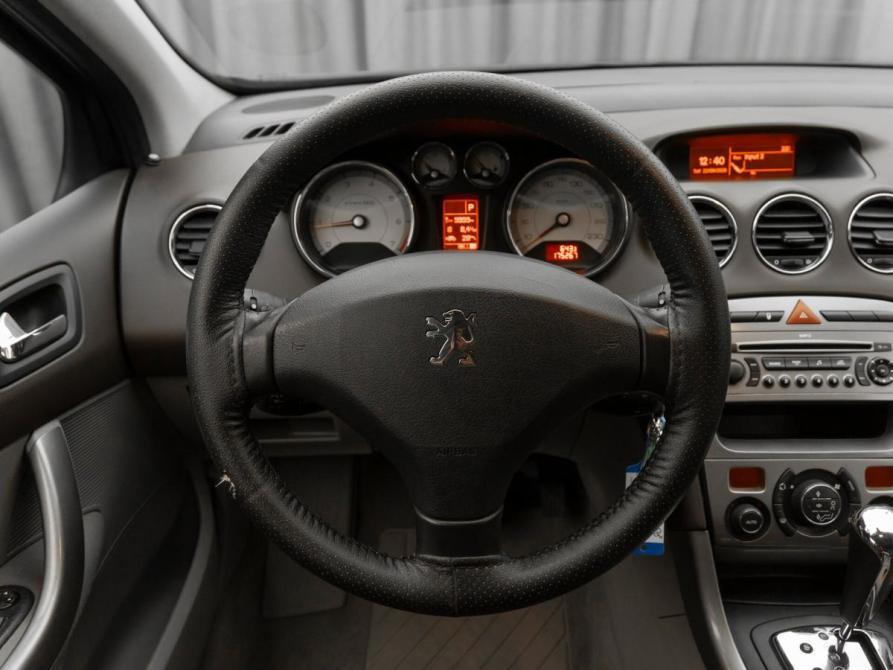 Peugeot 308 I Москва  - изображение 10