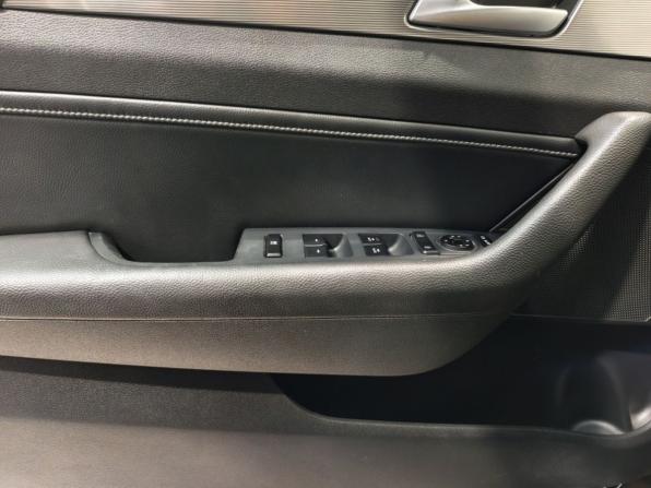 Hyundai Sonata VII (LF) Рестайлинг с пробегом 2017 года, цена 1 606 600 рублей, 172541 км, седан, Автокод Объявления