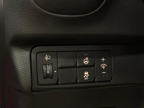 Kia Soul II Рестайлинг с пробегом 2018 года, цена 1 300 000 рублей, 53617 км, хэтчбек, Автокод Объявления