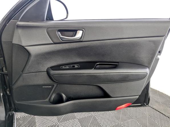 Kia Optima IV с пробегом 2018 года, цена 1 720 000 рублей, 203636 км, седан, Автокод Объявления