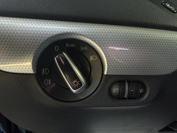 Volkswagen Jetta VI с пробегом 2013 года, цена 1 260 000 рублей, 189696 км, седан, Автокод Объявления