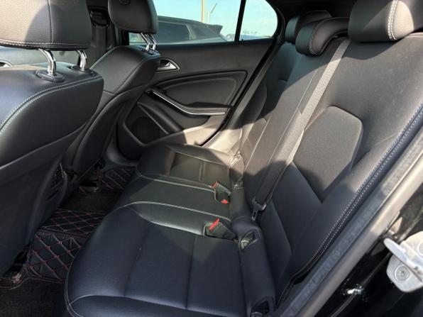 Mercedes-Benz GLA I (X156) с пробегом 2015 года, цена 1 700 000 рублей, 246083 км, внедорожник, Автокод Объявления