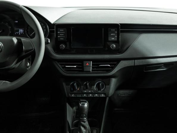 Skoda Rapid II с пробегом 2021 года, цена 1 799 700 рублей, 52720 км, лифтбек, Автокод Объявления