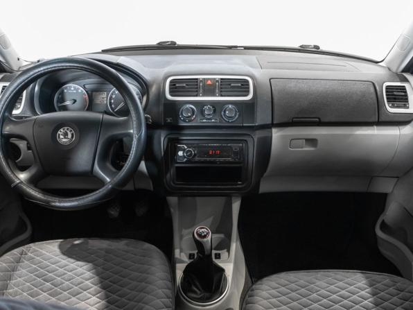 Skoda Roomster I с пробегом 2007 года, цена 385 000 рублей, 275000 км, компактвэн, Автокод Объявления