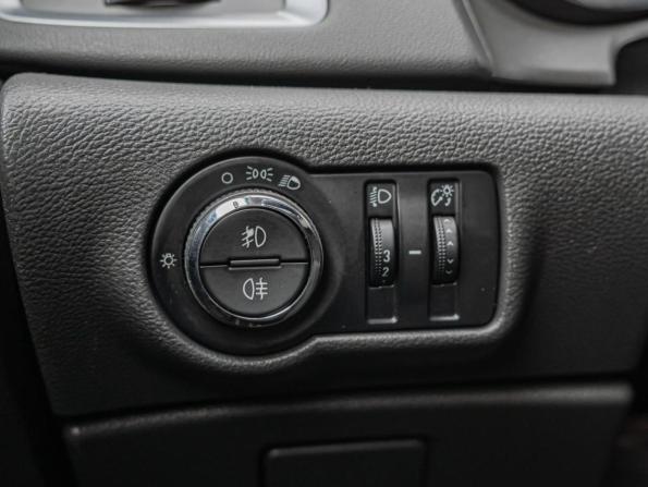 Opel Astra J Рестайлинг с пробегом 2012 года, цена 859 071 рубль, 159208 км, хэтчбек, Автокод Объявления