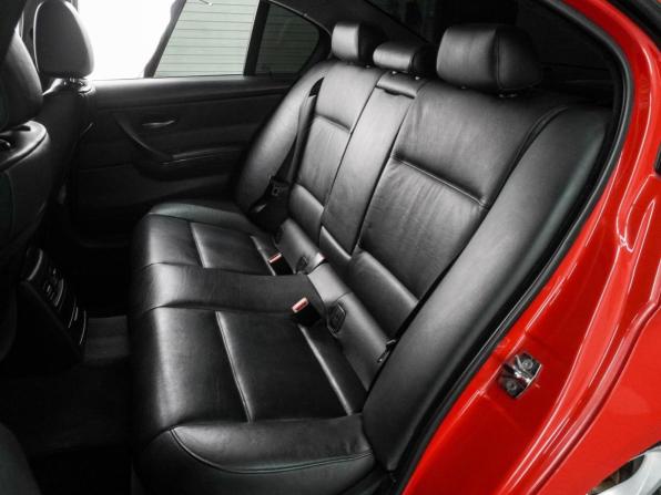 BMW 3 серии V (E90/E91/E92/E93) с пробегом 2005 года, цена 939 000 рублей, 304318 км, седан, Автокод Объявления