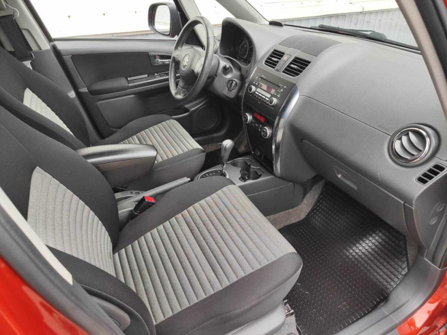 Suzuki SX4 I (Classic) Рестайлинг Санкт-Петербург  - изображение 9