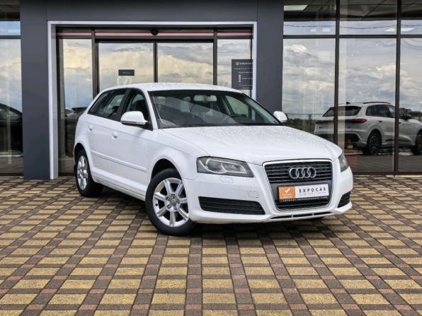Audi A3 II (8P) Рестайлинг 2 с пробегом 2010 года, цена 835 000 рублей, 193000 км, хэтчбек, Автокод Объявления