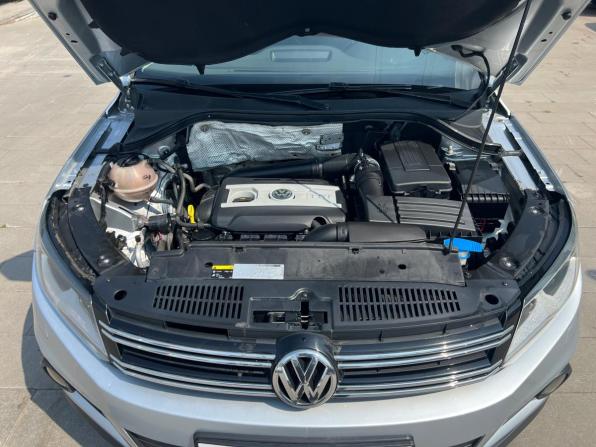Volkswagen Tiguan I Рестайлинг с пробегом 2015 года, цена 1 585 000 рублей, 210830 км, внедорожник, Автокод Объявления