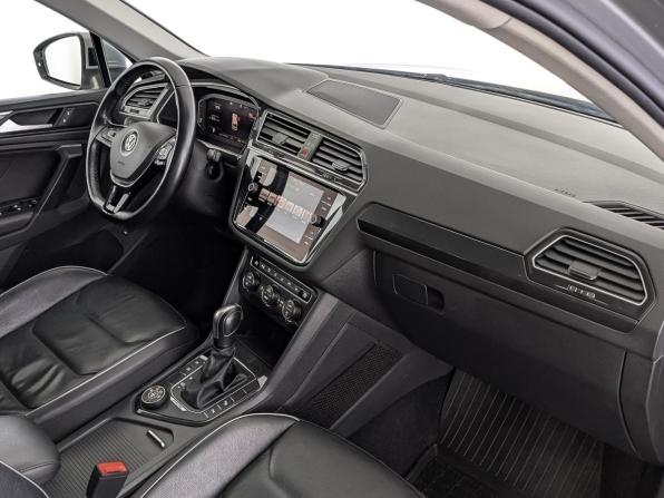 Volkswagen Tiguan II с пробегом 2020 года, цена 2 680 000 рублей, 146873 км, внедорожник, Автокод Объявления