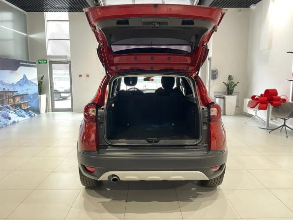 Renault Kaptur I с пробегом 2018 года, цена 1 500 000 рублей, 177508 км, внедорожник, Автокод Объявления